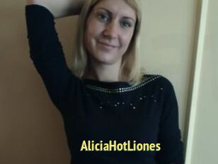 AliciaHotLiones