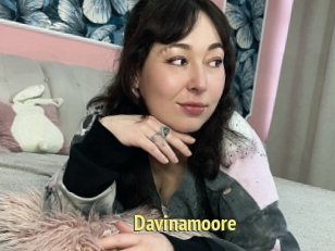 Davinamoore