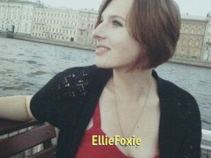 EllieFoxie