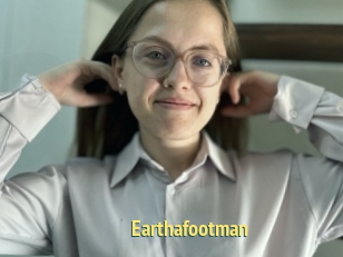 Earthafootman