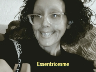 Essentricesme