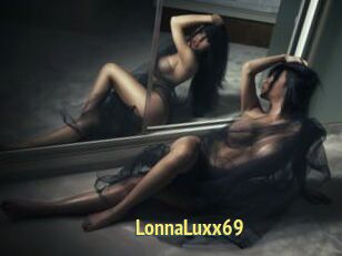 LonnaLuxx69