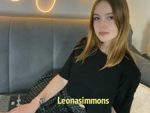 Leonasimmons