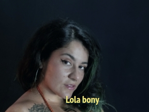 Lola_bony