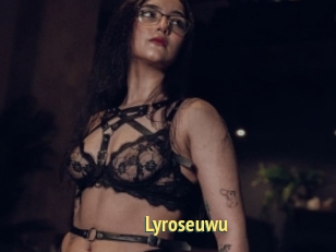 Lyroseuwu