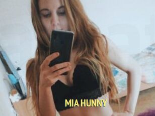 MIA_HUNNY