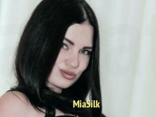 MiaSilk