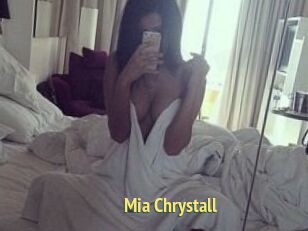 Mia_Chrystall