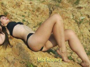 Mia_Rooney