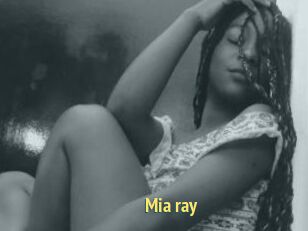 Mia_ray