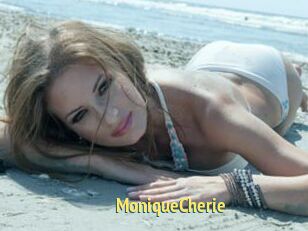 MoniqueCherie