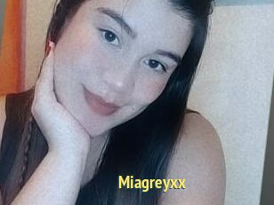 Miagreyxx