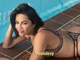 Moondesy