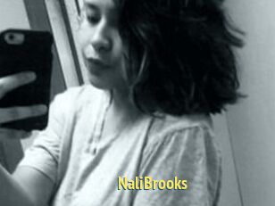 Nali_Brooks