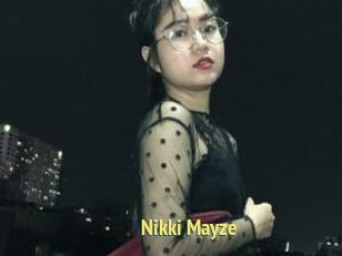 Nikki_Mayze