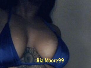 Ria_Moore99