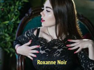 Roxanne_Noir