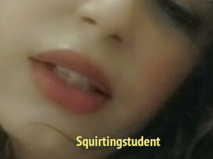 Squirtingstudent