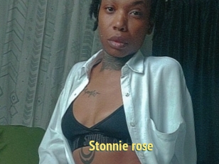 Stonnie_rose