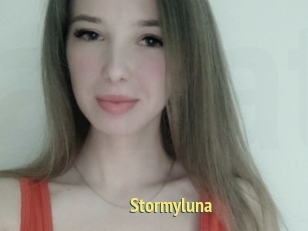 Stormyluna