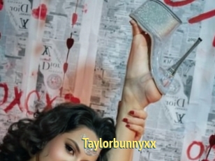 Taylorbunnyxx