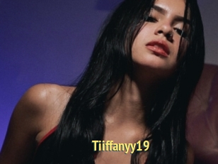Tiiffanyy19