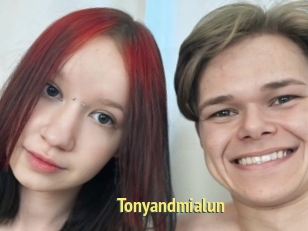 Tonyandmialun