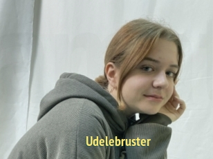 Udelebruster