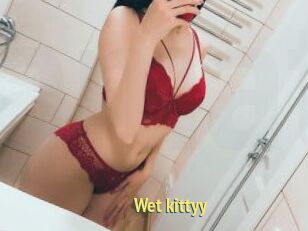 Wet_kittyy